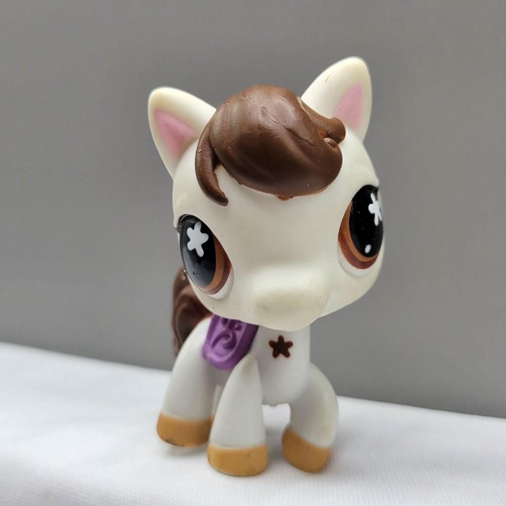 Littlest Pet Shop LPS #578 White Horse Pony Hasbro Figure Toy Purple Saddle